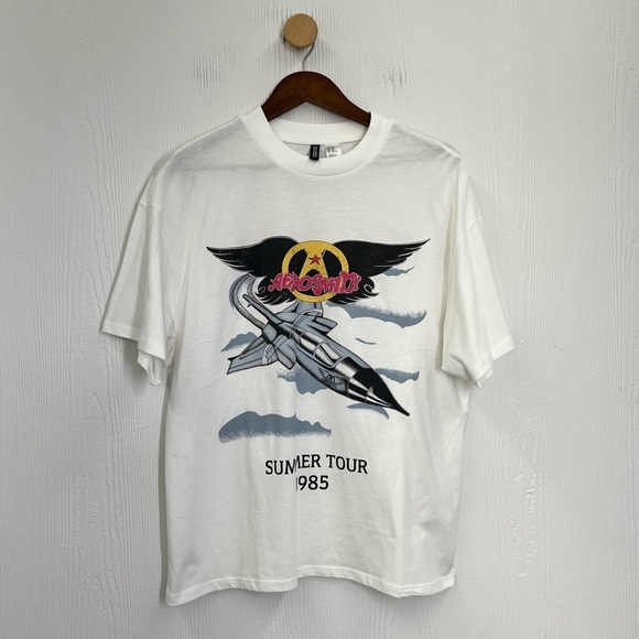 H&M - Aerosmith Summer Tour 1985 Colorful Graphic Oversized T Shirt Size XXS - Picture 6 of 10